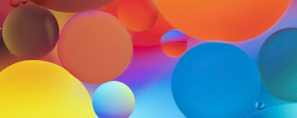 Bunte Kreise aus Flüssigkeiten